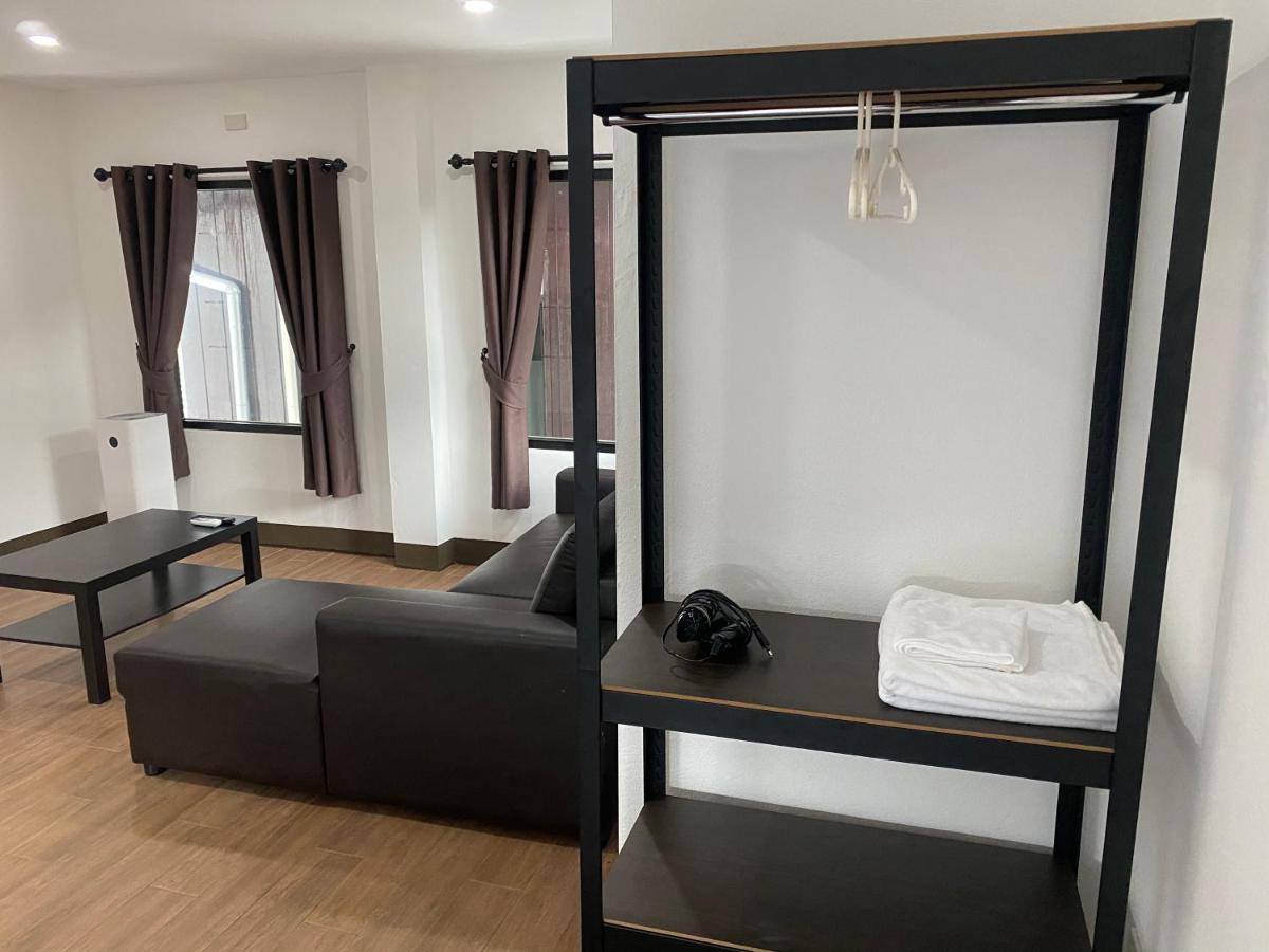 Baan 9 Muang Small House Чиангмай Экстерьер фото
