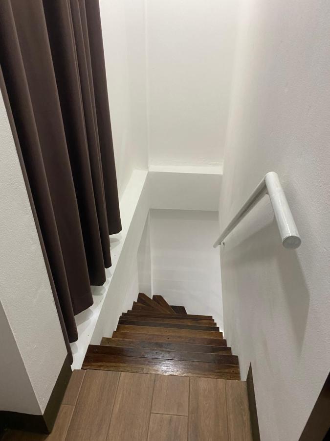 Baan 9 Muang Small House Чиангмай Экстерьер фото