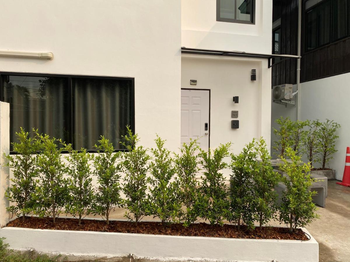 Baan 9 Muang Small House Чиангмай Экстерьер фото